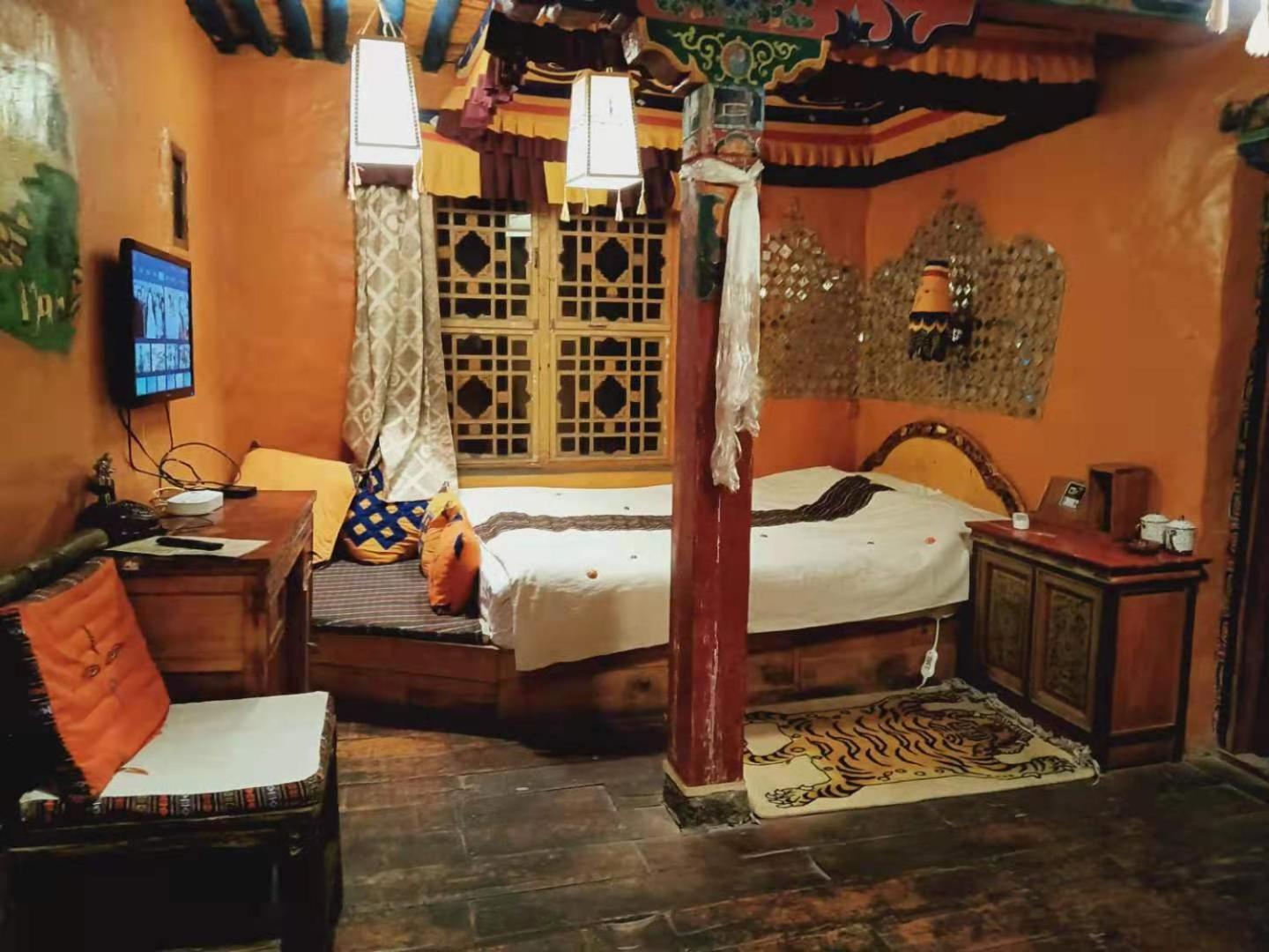 Shambhala Palace Hotel ラサ エクステリア 写真