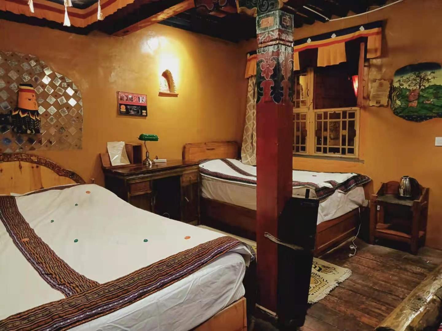 Shambhala Palace Hotel ラサ エクステリア 写真